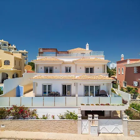 Villa Sunflower By Ocvillas