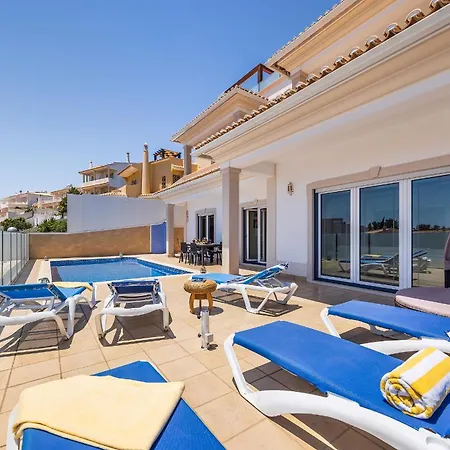 Willa Sunflower By Ocvillas